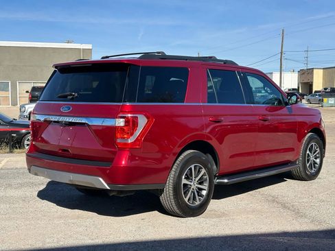 Used 2018 Ford Expedition XLT w/ Equipment Group 202A image 7