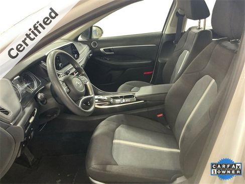 Certified 2021 Hyundai Sonata SEL w/ Preferred Accessory Package image 9
