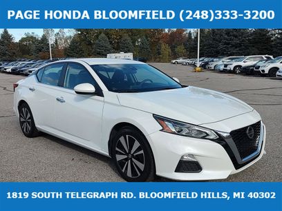 Used 2021 Nissan Altima 2.5 SV