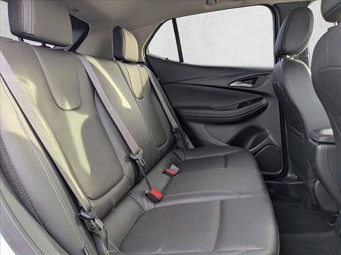 Used 2024 Buick Encore GX Sport Touring image 19