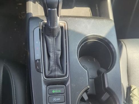Used 2024 Honda Civic EX-L image 10