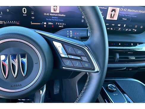 Used 2025 Buick Enclave Sport Touring image 12