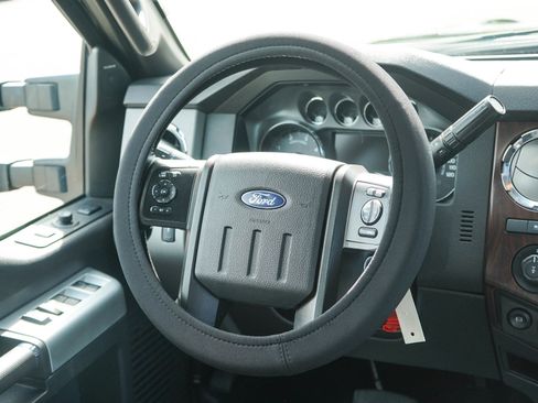 Used 2016 Ford F250 Lariat w/ Lariat Ultimate Package AWD/4WD image 14