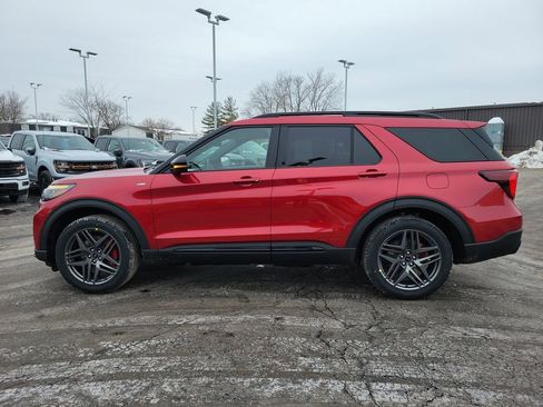 New 2026 Ford Explorer ST-Line w/ ST-Line Street Pack image 7