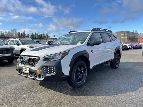 Certified 2025 Subaru Outback Wilderness AWD/4WD image 4