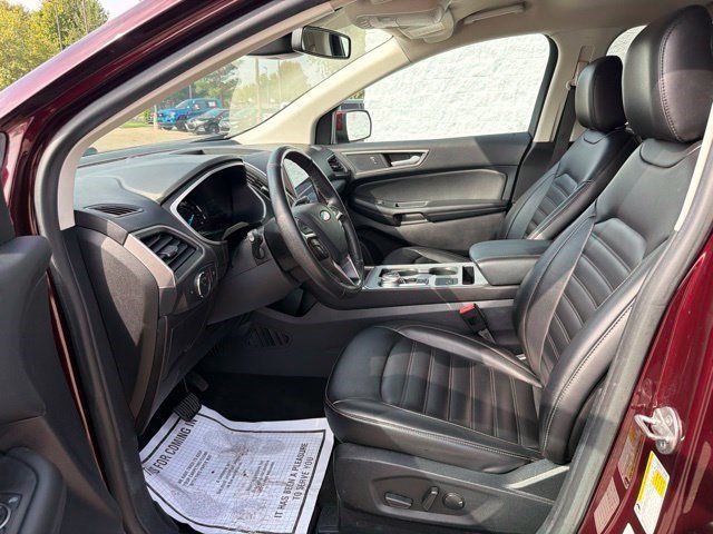 Used 2021 Ford Edge SEL AWD/4WD image 13