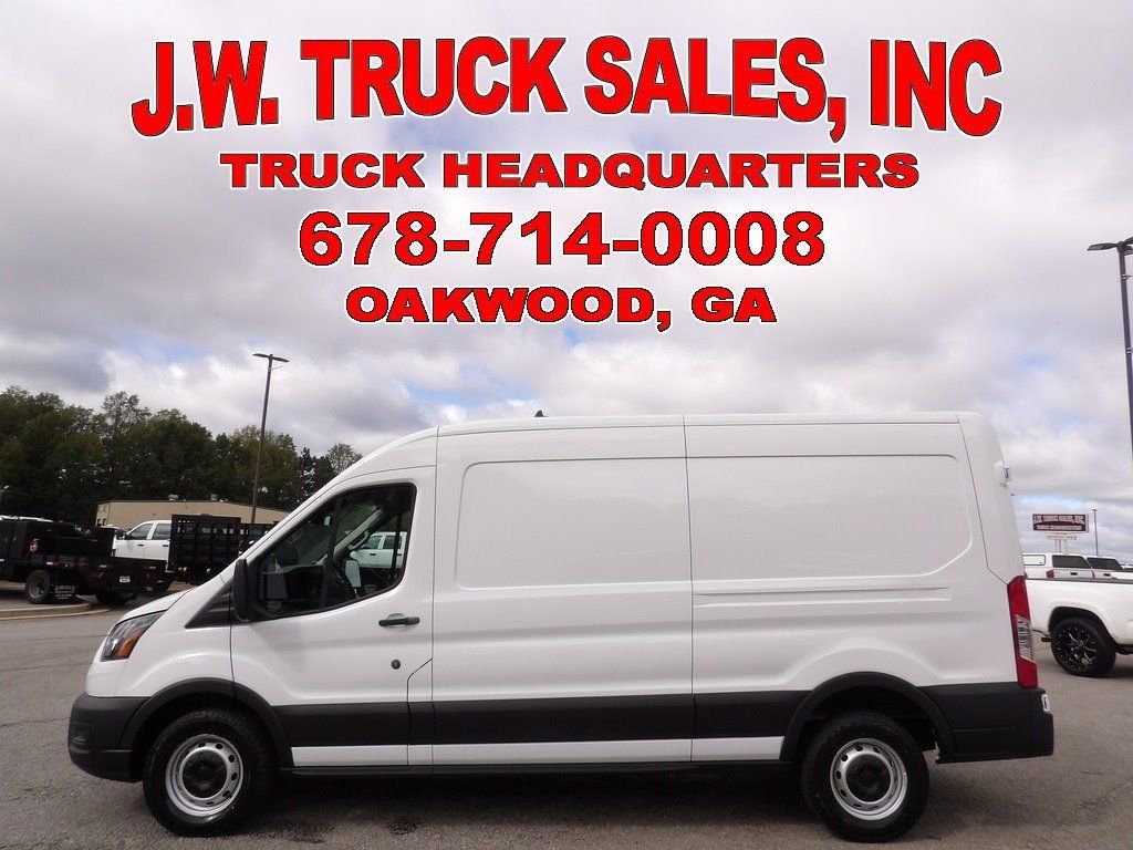 Used 2016 Ford Transit 250 148 Medium Roof RWD image 2