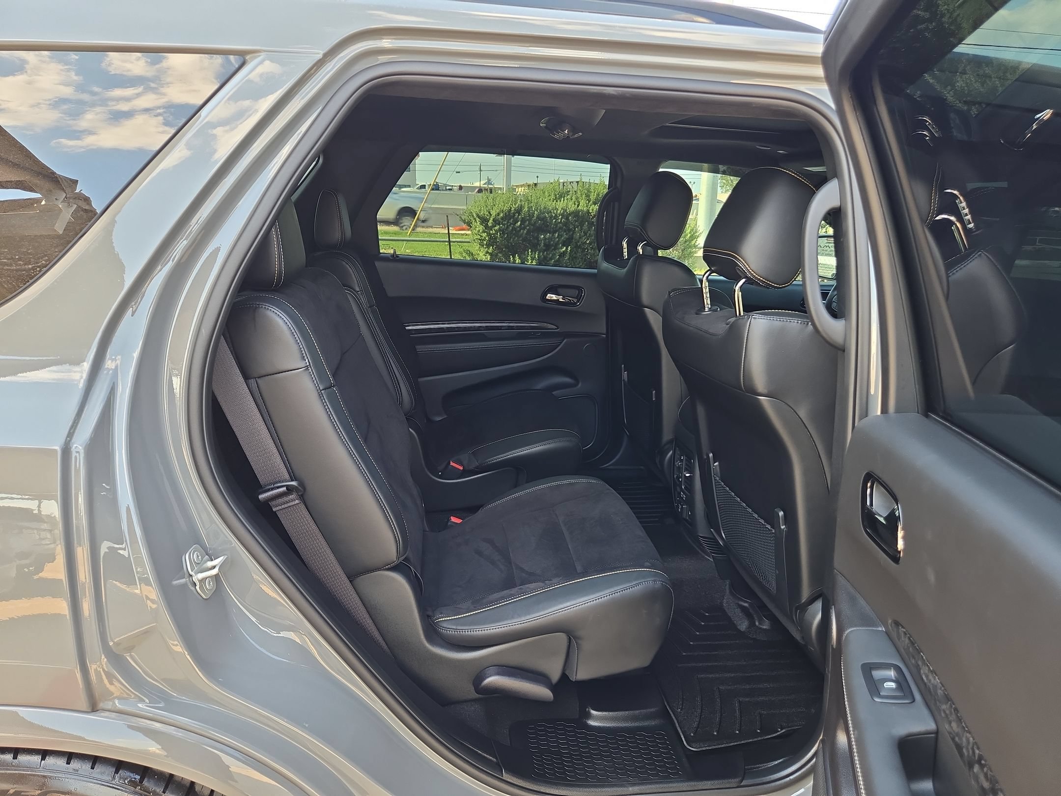 Used 2024 Dodge Durango SRT AWD/4WD image 24