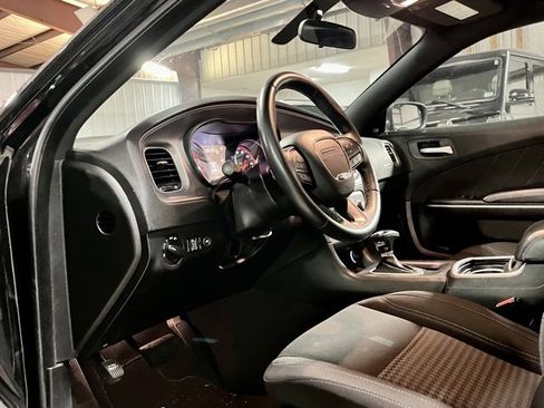 Used 2023 Dodge Charger SXT image 8
