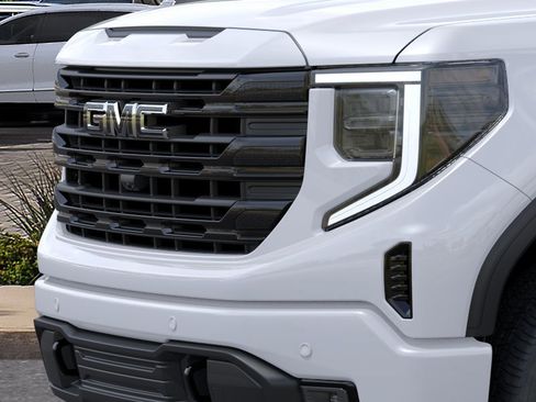 New 2026 GMC Sierra 1500 Elevation image 13