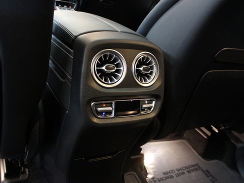 Used 2022 Mercedes-Benz G 550 image 41