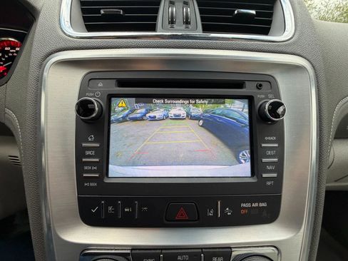 Used 2017 GMC Acadia Limited SLT image 52