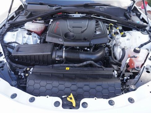 Used 2022 Alfa Romeo Giulia Veloce image 25