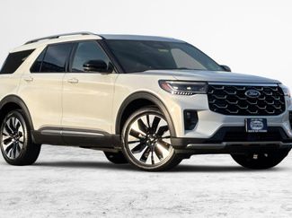 Used 2025 Ford Explorer Platinum w/ LUX Leather Package video 2