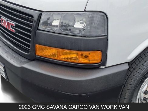 Used 2023 GMC Savana 2500 Extended w/ Driver Convenience Package RWD image 10