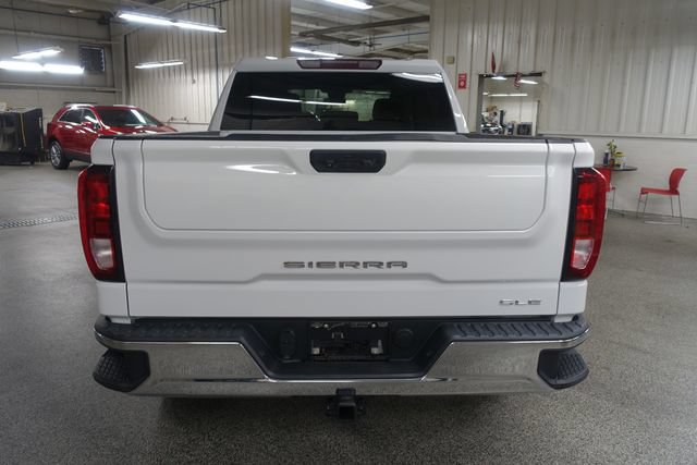 Used 2023 GMC Sierra 1500 SLE AWD/4WD image 6