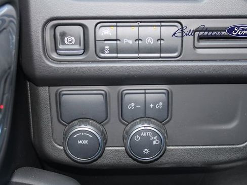 Used 2024 Chevrolet Tahoe Premier image 21