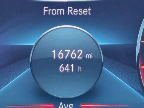 Used 2022 Mercedes-Benz E 350 Sedan image 11