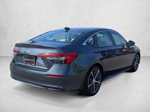 Used 2024 Honda Civic Touring image 5