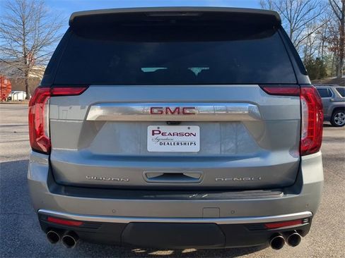 Used 2024 GMC Yukon Denali w/ Advanced Technology Package image 5