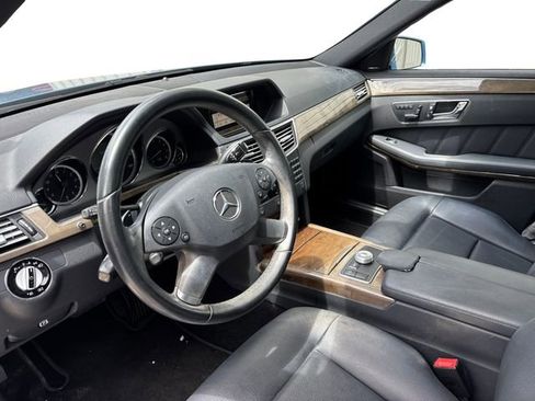 Used 2010 Mercedes-Benz E 350 Sedan image 5