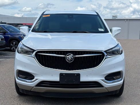Used 2021 Buick Enclave Premium w/ Surround and Sites Package AWD/4WD image 3