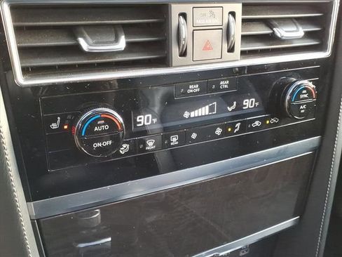 Used 2024 INFINITI QX80 Luxe image 23