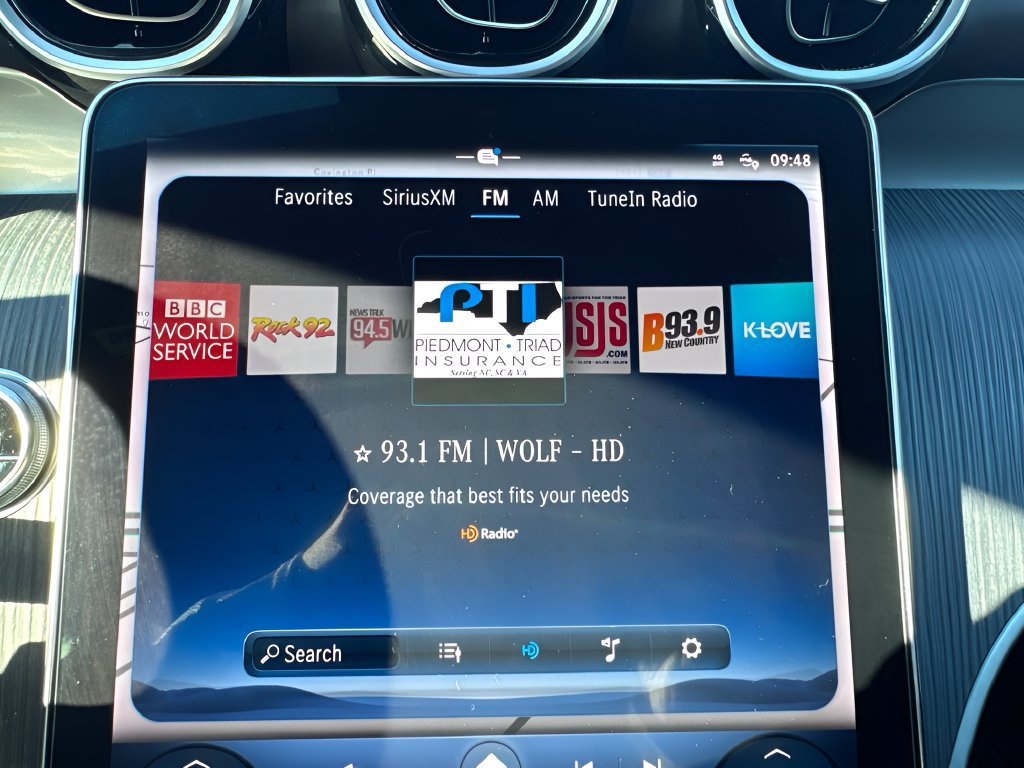 Used 2024 Mercedes-Benz GLC 300 4MATIC image 18