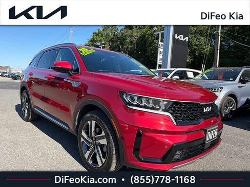 Certified 2023 Kia Sorento EX AWD/4WD image 1