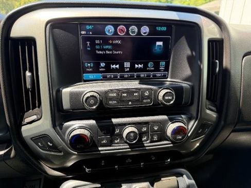 Used 2018 Chevrolet Silverado 1500 LT w/ All Star Edition AWD/4WD image 28