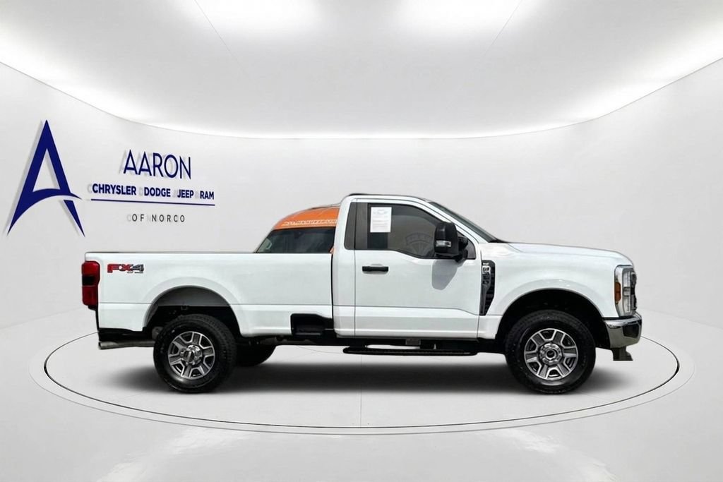 Used 2025 Ford F350 XLT w/ 360-Degree Camera Package AWD/4WD image 7