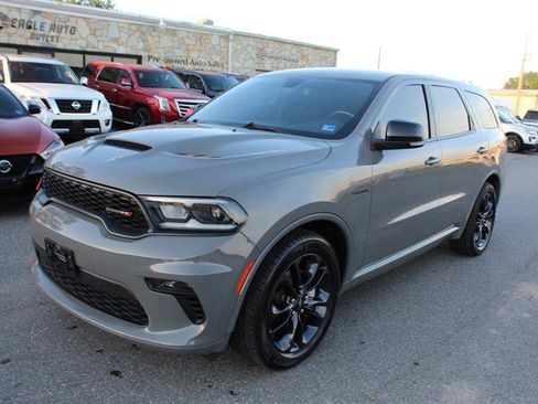 Used 2022 Dodge Durango R/T w/ Blacktop Package AWD/4WD image 3