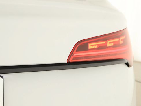 Certified 2023 Audi SQ5 Prestige w/ Prestige Package AWD/4WD image 30