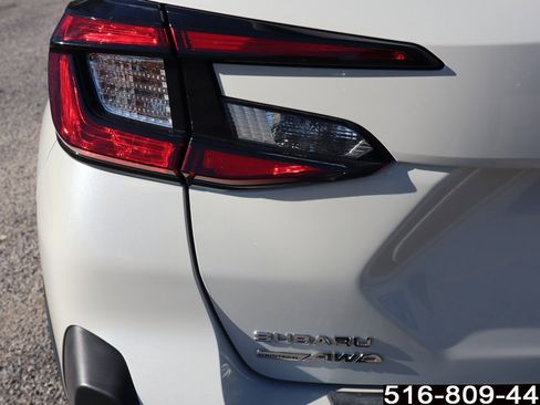 Used 2024 Subaru Crosstrek 2.0i Premium image 30