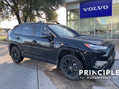Used 2025 Toyota RAV4 SE