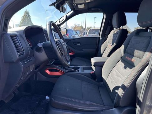 Used 2022 Nissan Frontier PRO-4X w/ Off-Road Protection Package image 18
