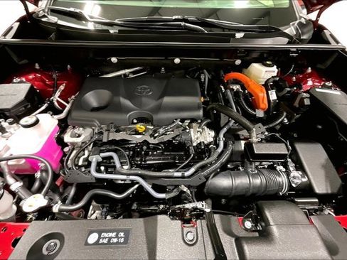 Certified 2024 Toyota RAV4 XLE image 10