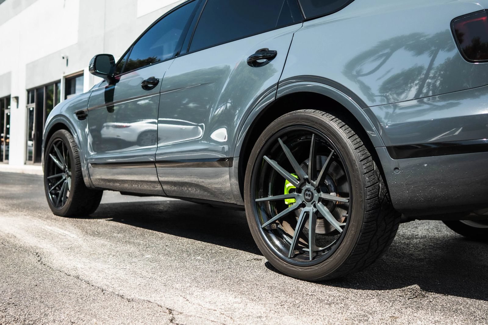Used 2018 Bentley Bentayga AWD/4WD image 8