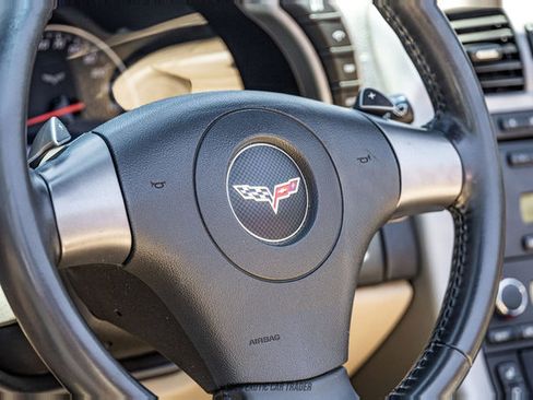 Used 2006 Chevrolet Corvette Convertible w/ Preferred Equipment Group RWD image 50