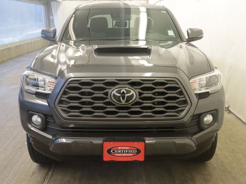Certified 2021 Toyota Tacoma TRD Sport w/ Technology Package image 3