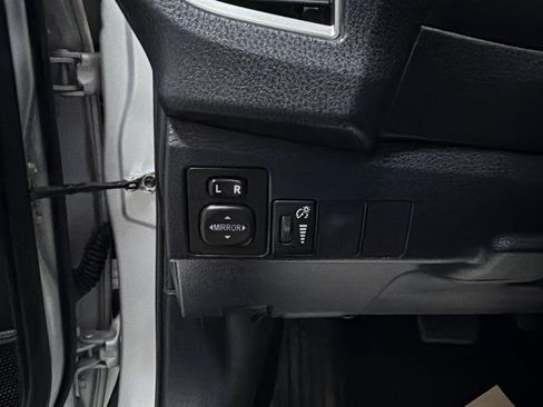 Used 2015 Toyota Corolla S FWD image 15