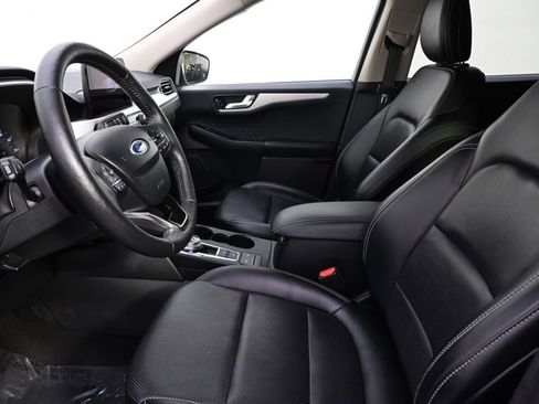 Used 2020 Ford Escape SEL image 12