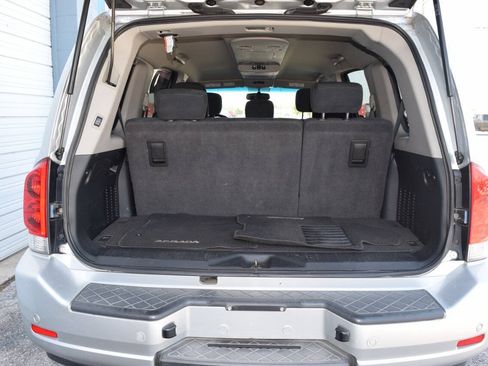Used 2014 Nissan Armada SV AWD/4WD image 19