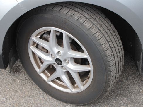 Used 2024 Ford Edge SEL AWD/4WD image 19