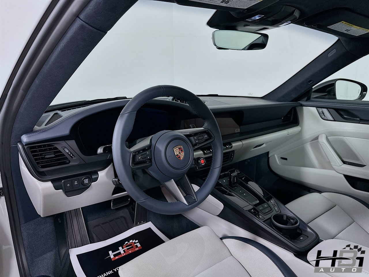 Used 2026 Porsche 911 Carrera GTS RWD image 9