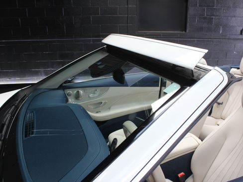 Used 2023 Mercedes-Benz E 450 Cabriolet image 27