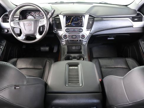 Used 2016 GMC Yukon XL SLT w/ Premium Edition RWD image 16