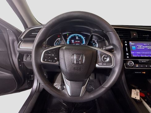 Used 2018 Honda Civic EX image 13