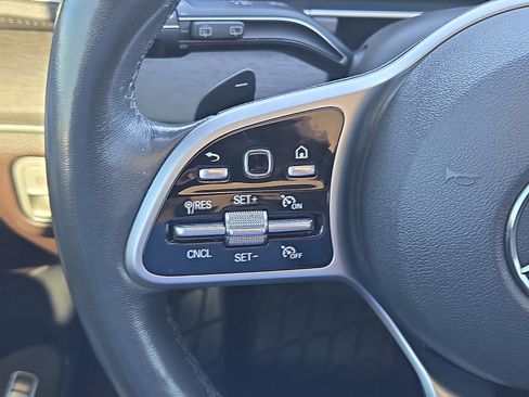 Used 2020 Mercedes-Benz GLS 450 4MATIC image 18