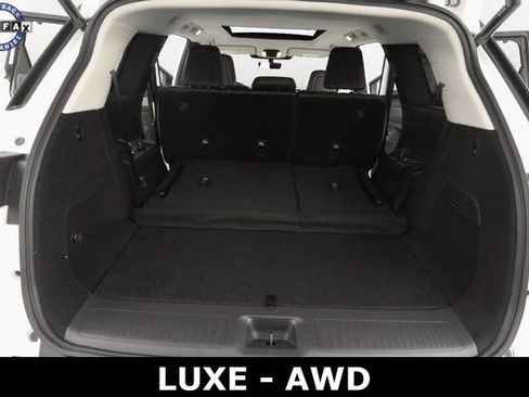 Used 2024 INFINITI QX60 Luxe image 36